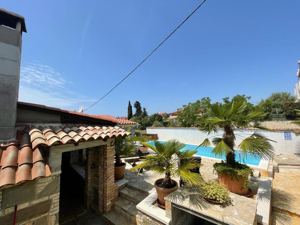 Holiday Home Bukovac PUY Exterior foto