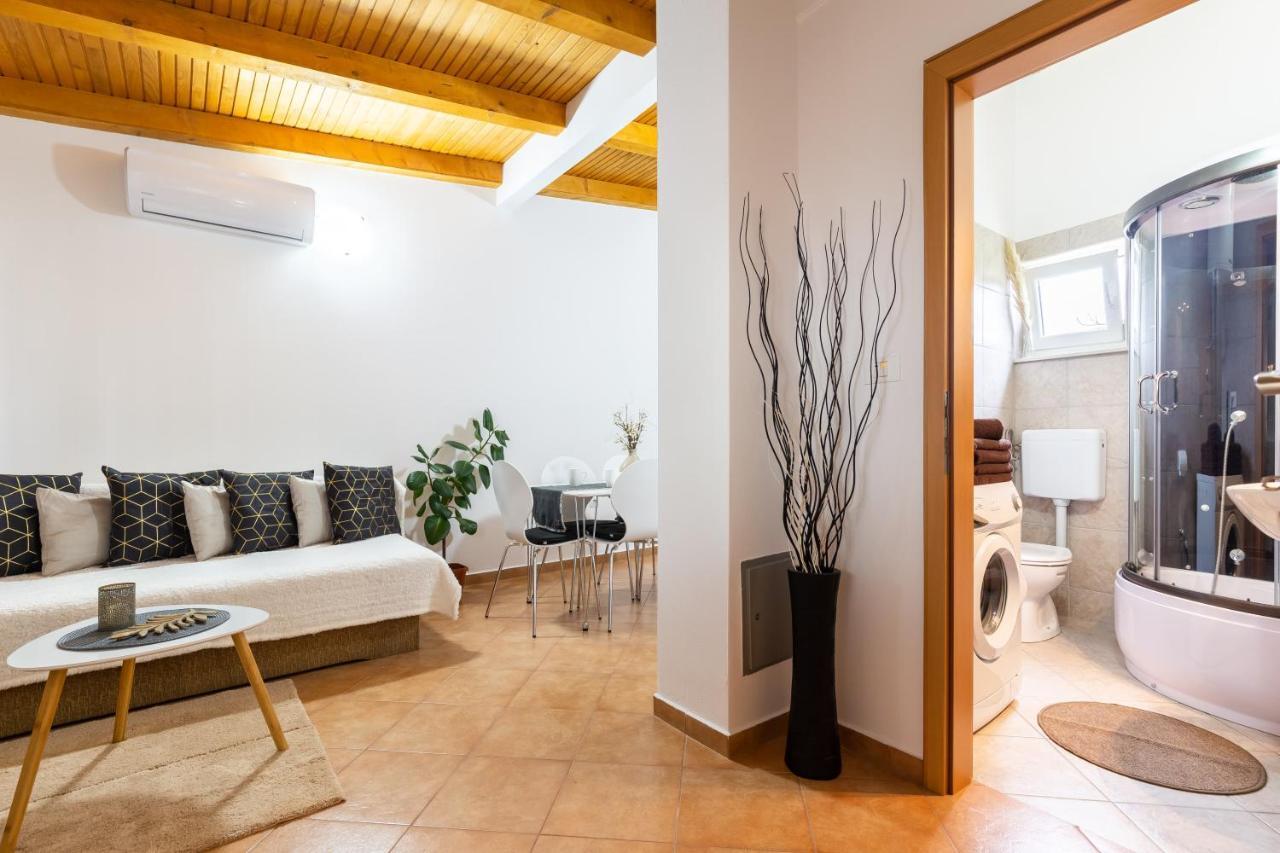 Holiday Home Bukovac PUY Exterior foto