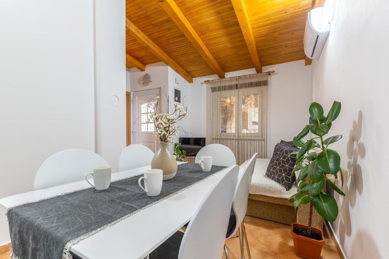 Holiday Home Bukovac PUY Exterior foto